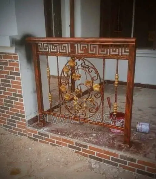 Wrought-Iron Simple Look