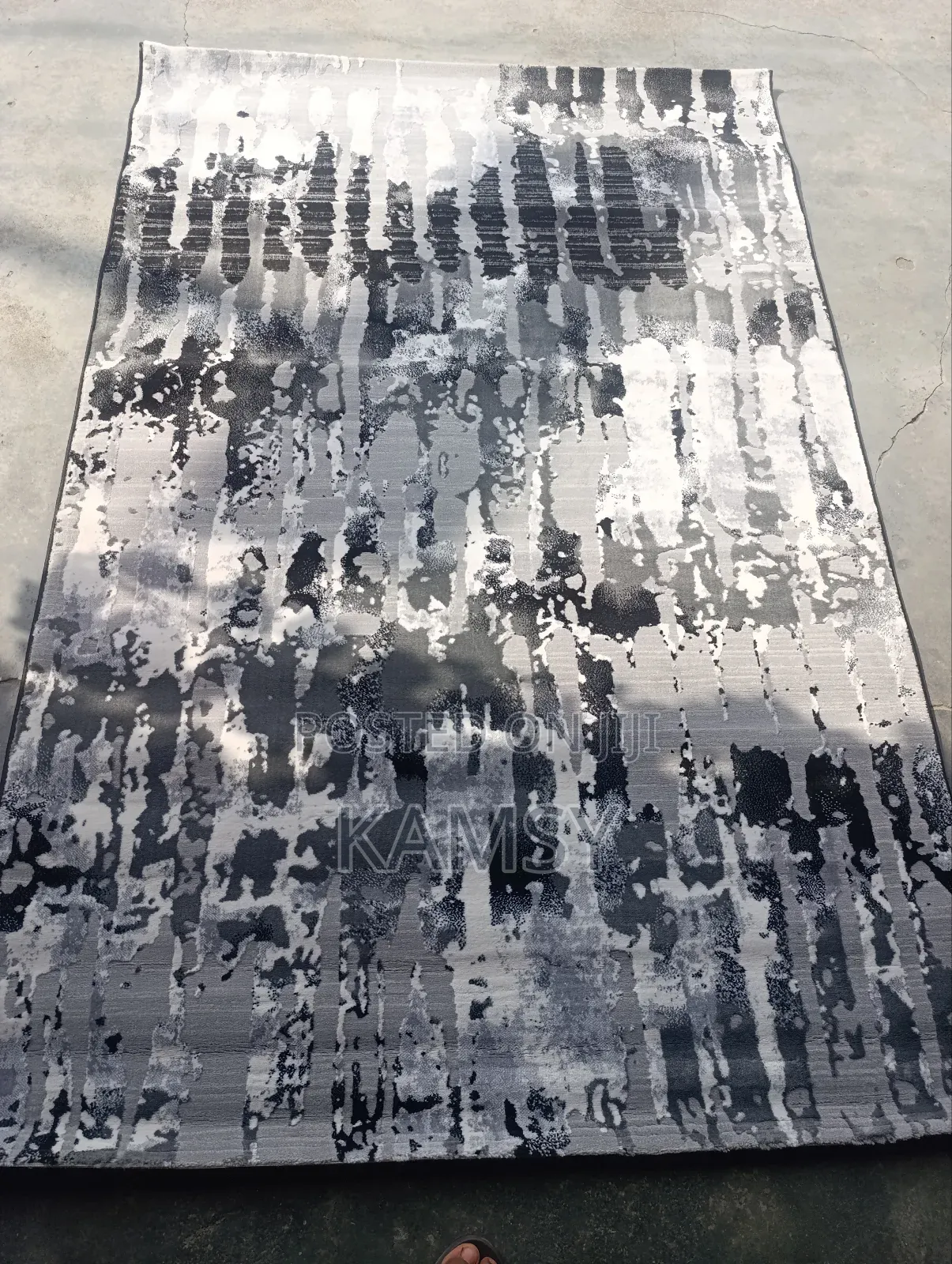 Imported Turkish Center Rug (5*7)