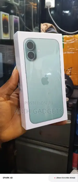 New Apple iPhone 16 Plus 256 GB Green