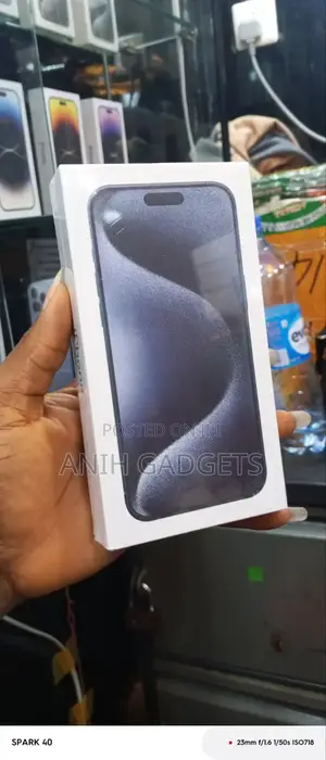 New Apple iPhone 15 Pro 128 GB Blue
