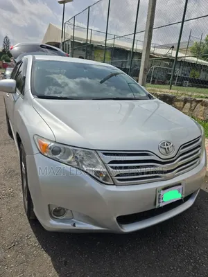 Toyota Venza 2010 Silver