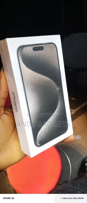 New Apple iPhone 15 Pro 256 GB