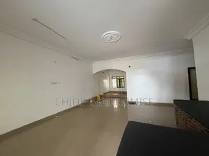 3bdrm Block of Flats in Wuye for rent