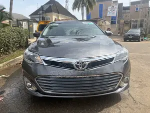 Toyota Avalon XLE 4dr Sedan (3.5L 6cyl 6A) 2014 Gray