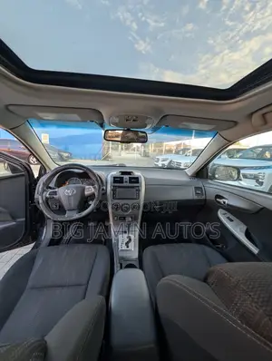 Toyota Corolla S 4dr Sedan (1.8L 4cyl 4A) 2013 Black