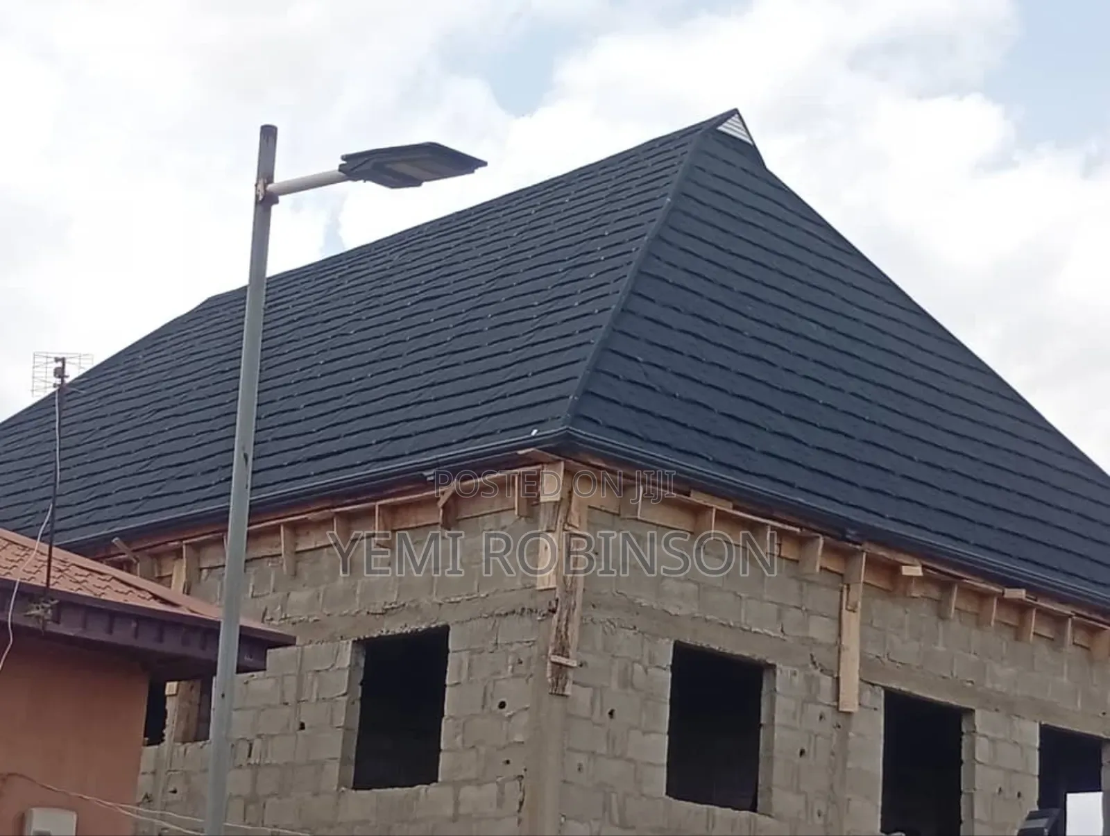 Modern House Roofing