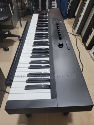 Komplete Kontrol Midi 61