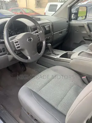 Nissan Titan 2006 Silver