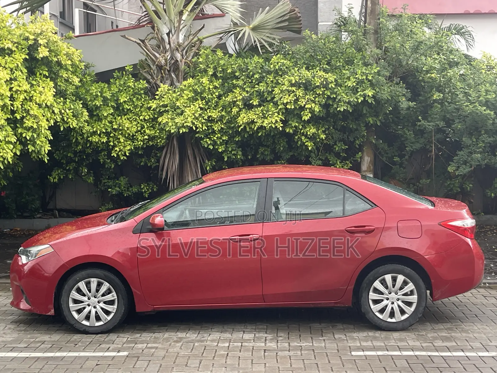 Toyota Corolla 2016 Red