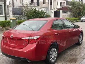 Toyota Corolla 2016 Red