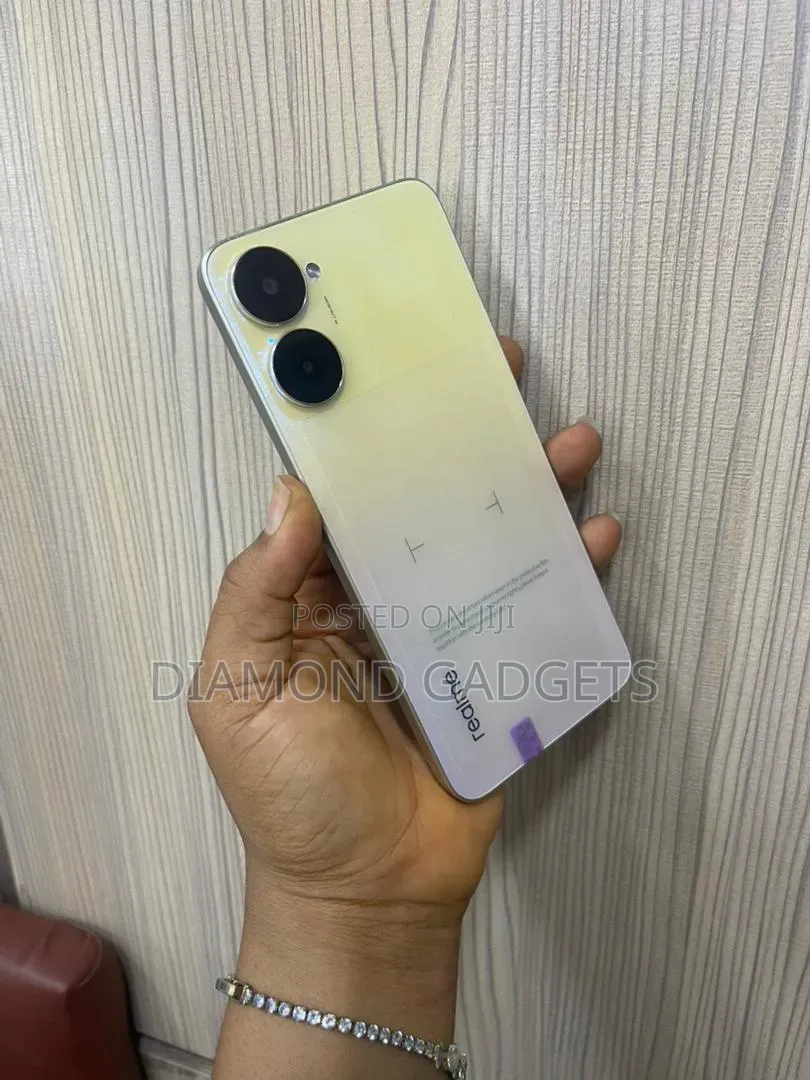 Realme V30 128 GB Gold