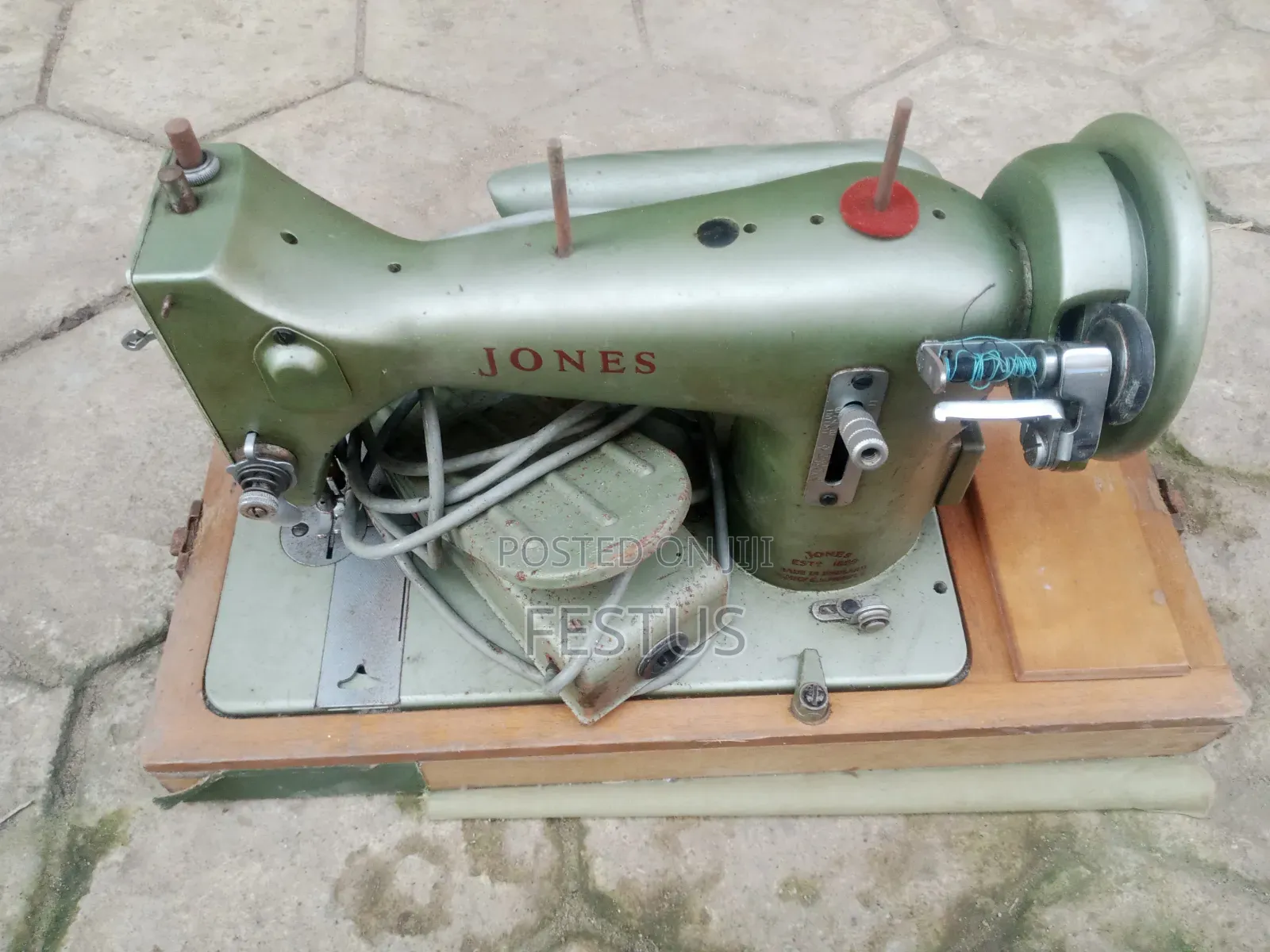 Jones Family C.S. Model E Straight-Stitch Sewing Machine