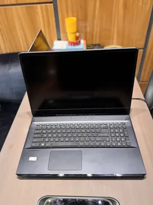 Laptop MSI Raider GE76 12UGS 16GB Intel Core i9 SSD 2T