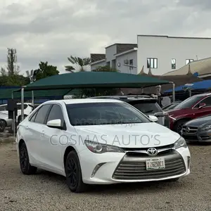Toyota Camry 2016 White