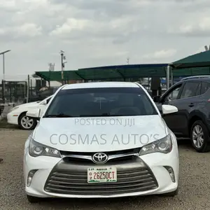 Toyota Camry 2016 White
