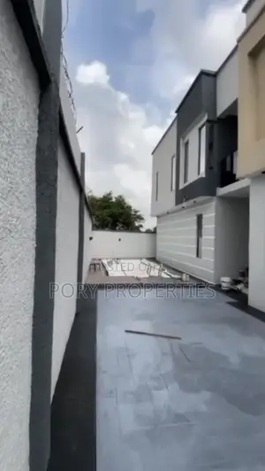 Furnished 4bdrm House in Omole Estate for sale