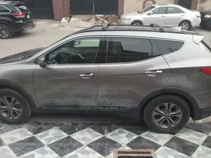 Hyundai Santa Fe 2014 Gray