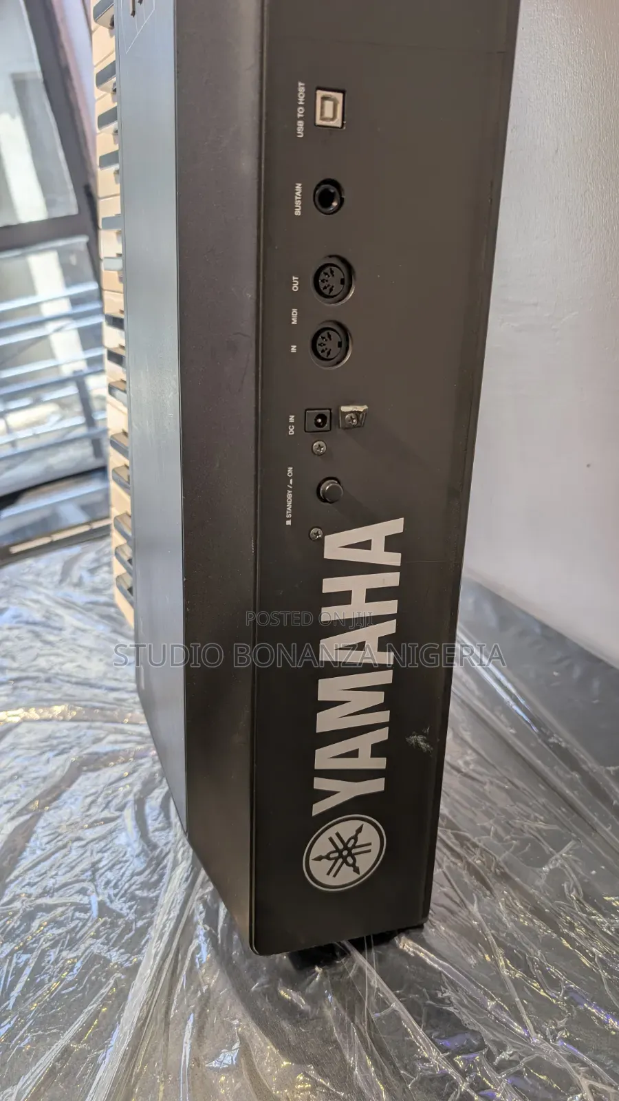 Yamaha Kx8 Studio Midi Controller Keyboard