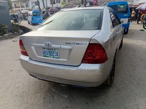 Toyota Corolla 2001 Silver