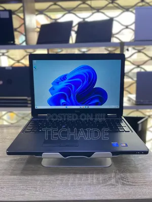 Laptop Dell Latitude E5550 8GB Intel Core i5 HDD 500GB