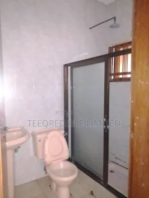 3bdrm Apartment in Diamond Estate, GRA Phase 2 Shangisha for rent