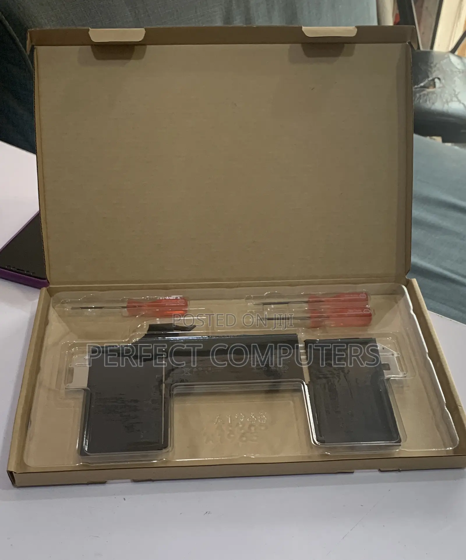 High-Capacity Laptop Battery Replacement Kit (A1965)