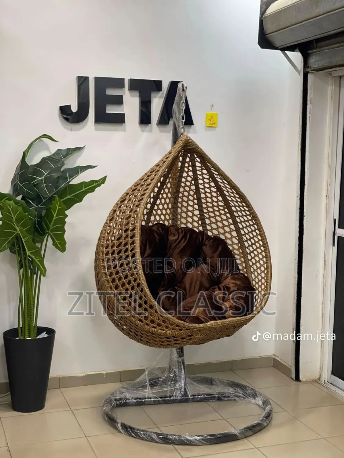 Luxury Quality Swing Chair