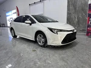 Toyota Corolla 2022 White