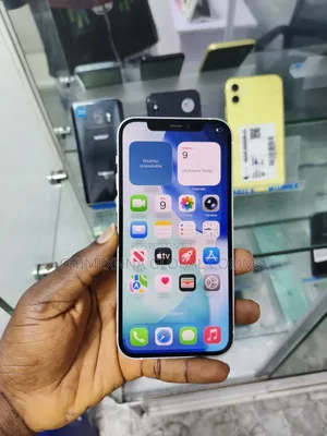 Apple iPhone 12 128 GB White