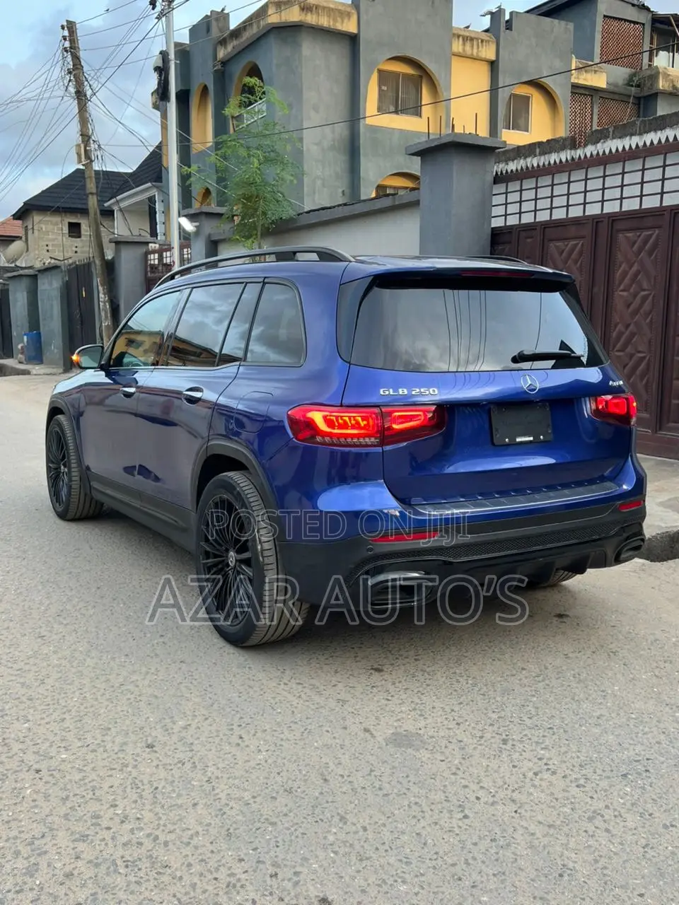 Mercedes-Benz GLB-Class 2021 Blue