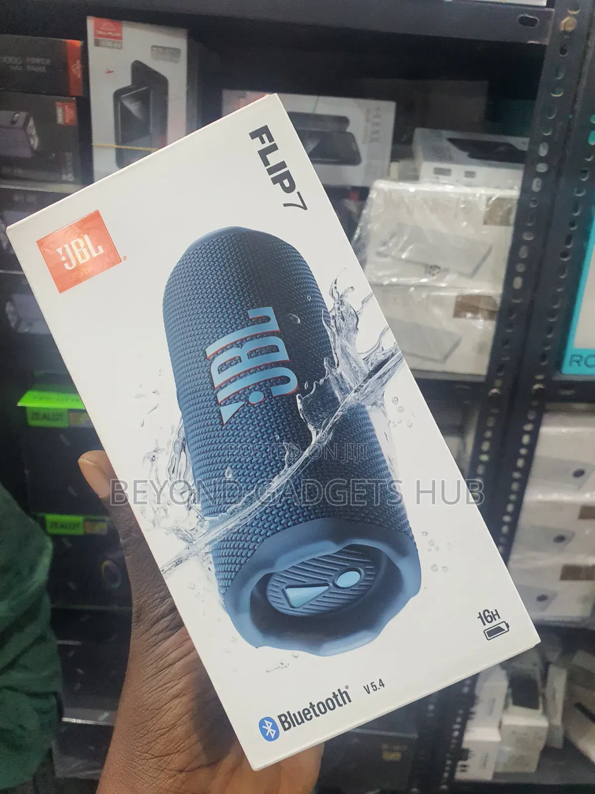 JBL Flip 7 Bluetooth Speaker