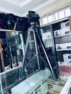 Yunteng VCT 998 Rm Tripod Stand