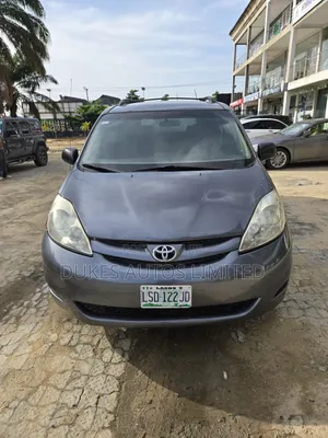 Toyota Sienna 2006 Gray