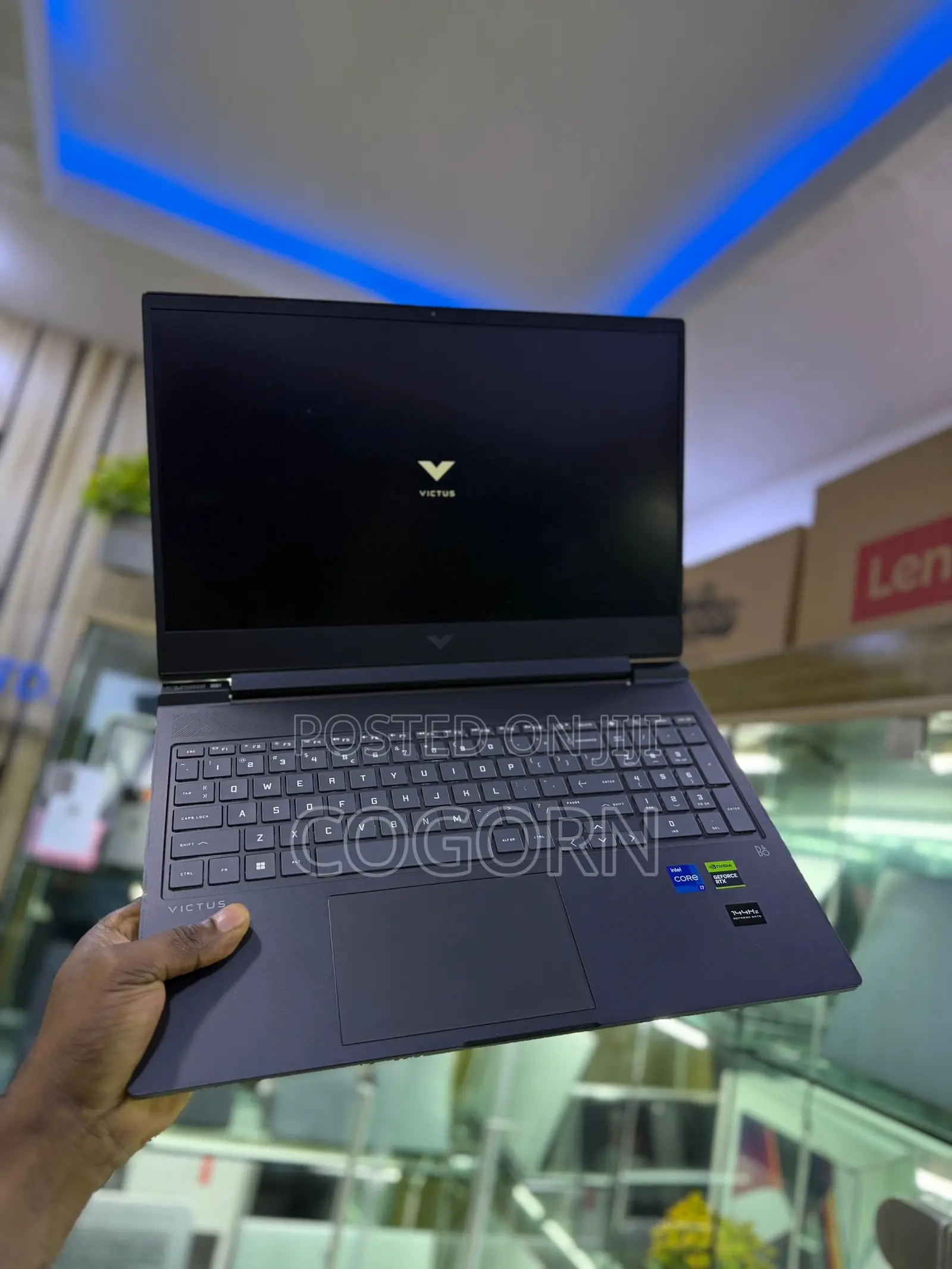 Laptop HP Victus 16 16GB Intel Core i7 SSD 1T