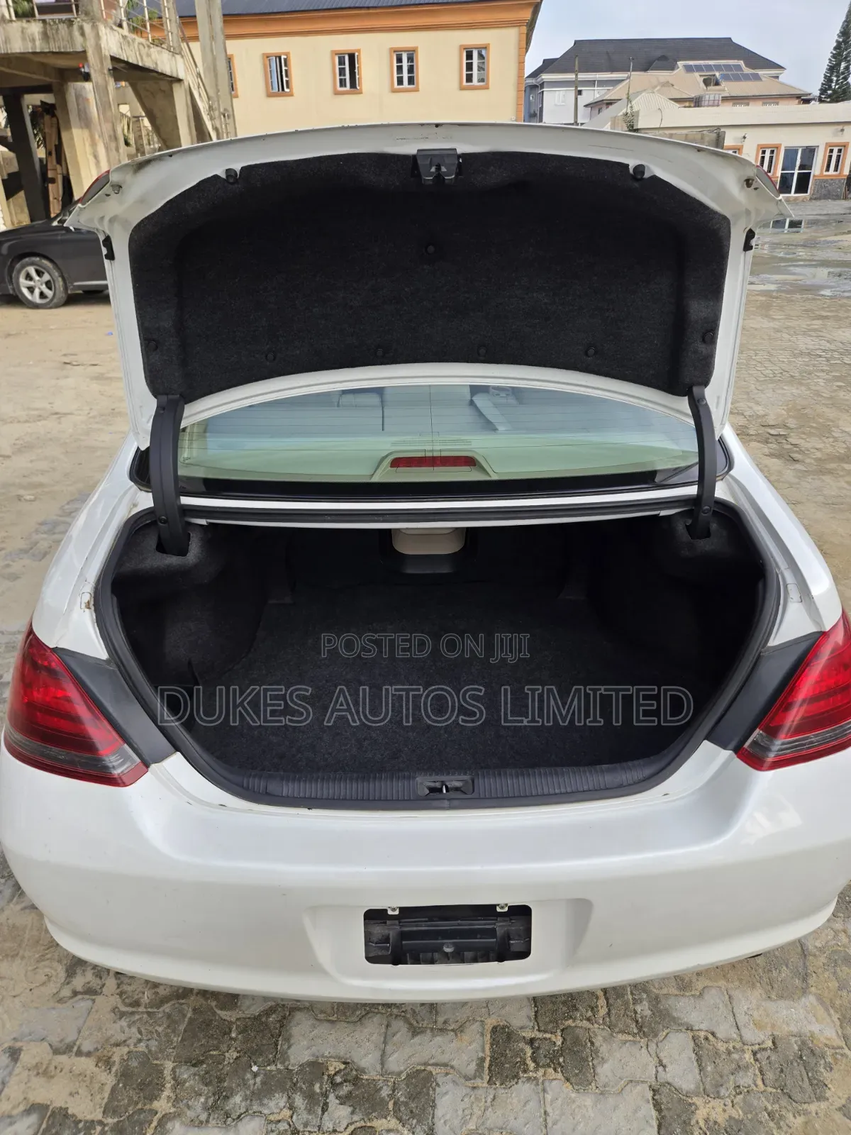 Toyota Avalon 2008 White