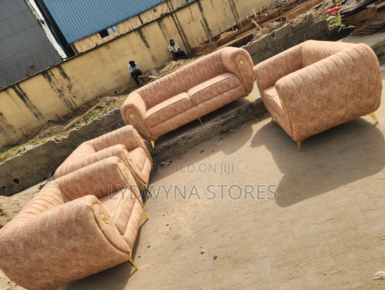 Comfortable Luxury Quality 7 Seaters Padded Sofas