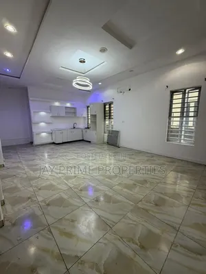 1bdrm Shared Apartment in Oral Estate, Lekki for rent