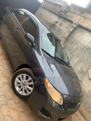 Toyota Corolla 2010 Gray