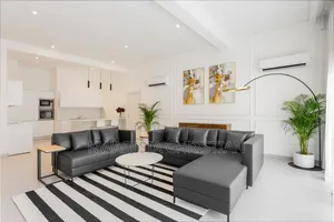 3 Bedroom Luxurious Suite at Vi