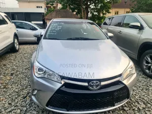 Toyota Camry 2017 Gray
