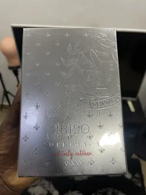 Alsiya Scent and Essentials