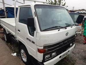 Toyota Dyna 150 1999