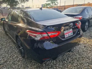 Toyota Camry 2020 Black