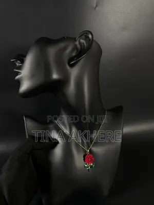 Signature Piece Necklace