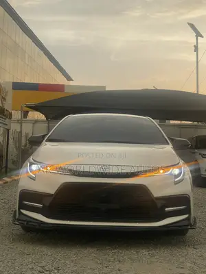 Toyota Corolla 2022 White