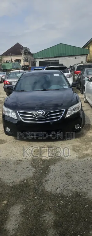 Toyota Camry 2010 Black