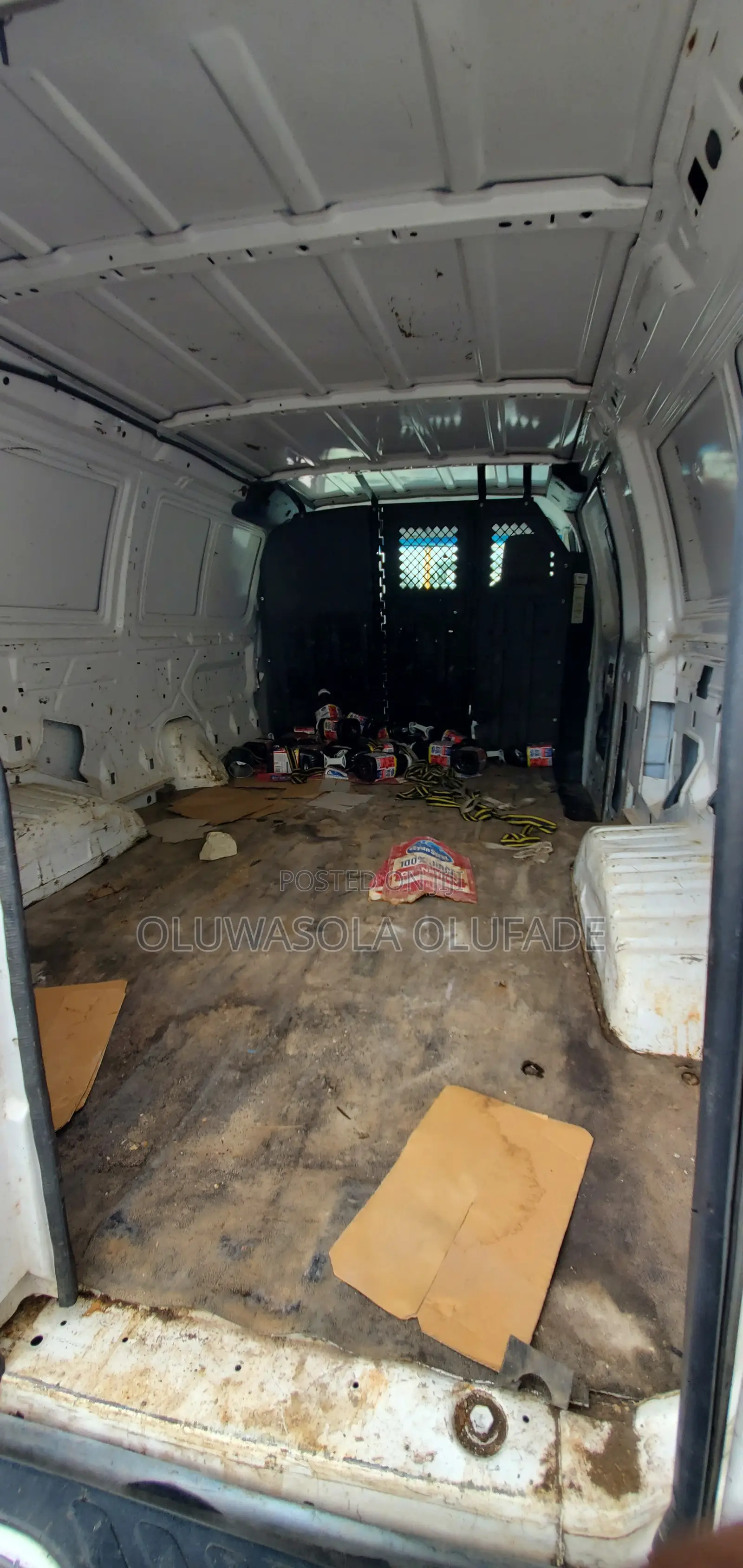 Ford E250 2011 White