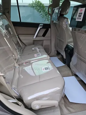 Toyota Land Cruiser Prado 2019 Gray