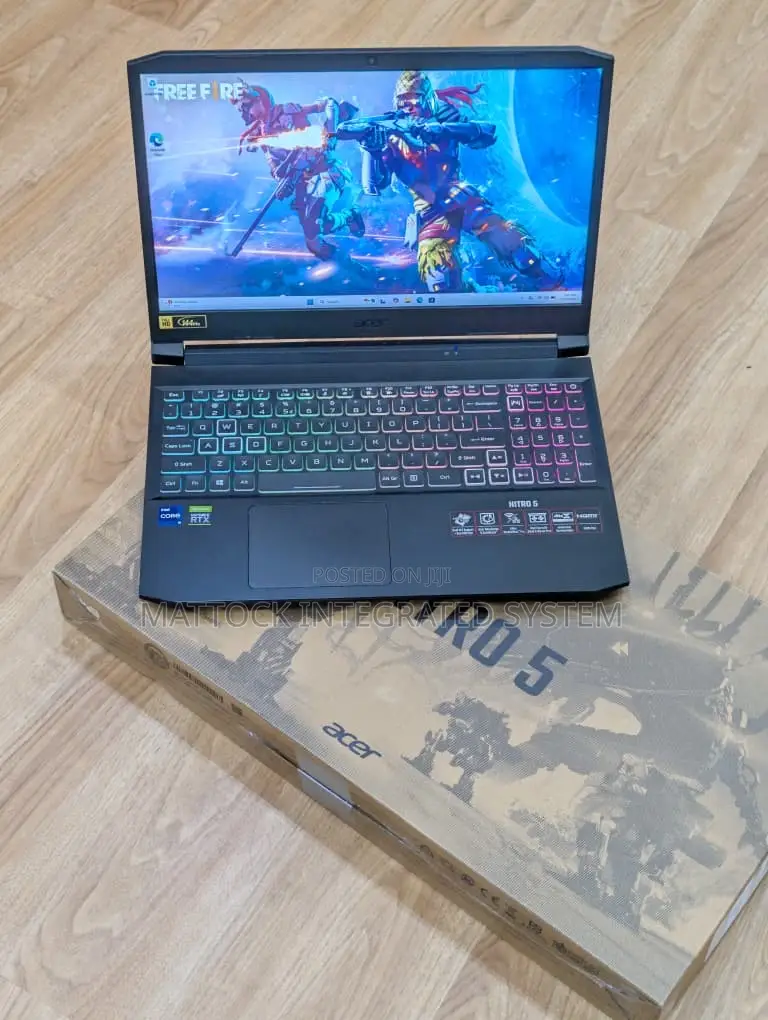 Laptop Acer Nitro 5 32GB Intel Core i9 SSD 2T