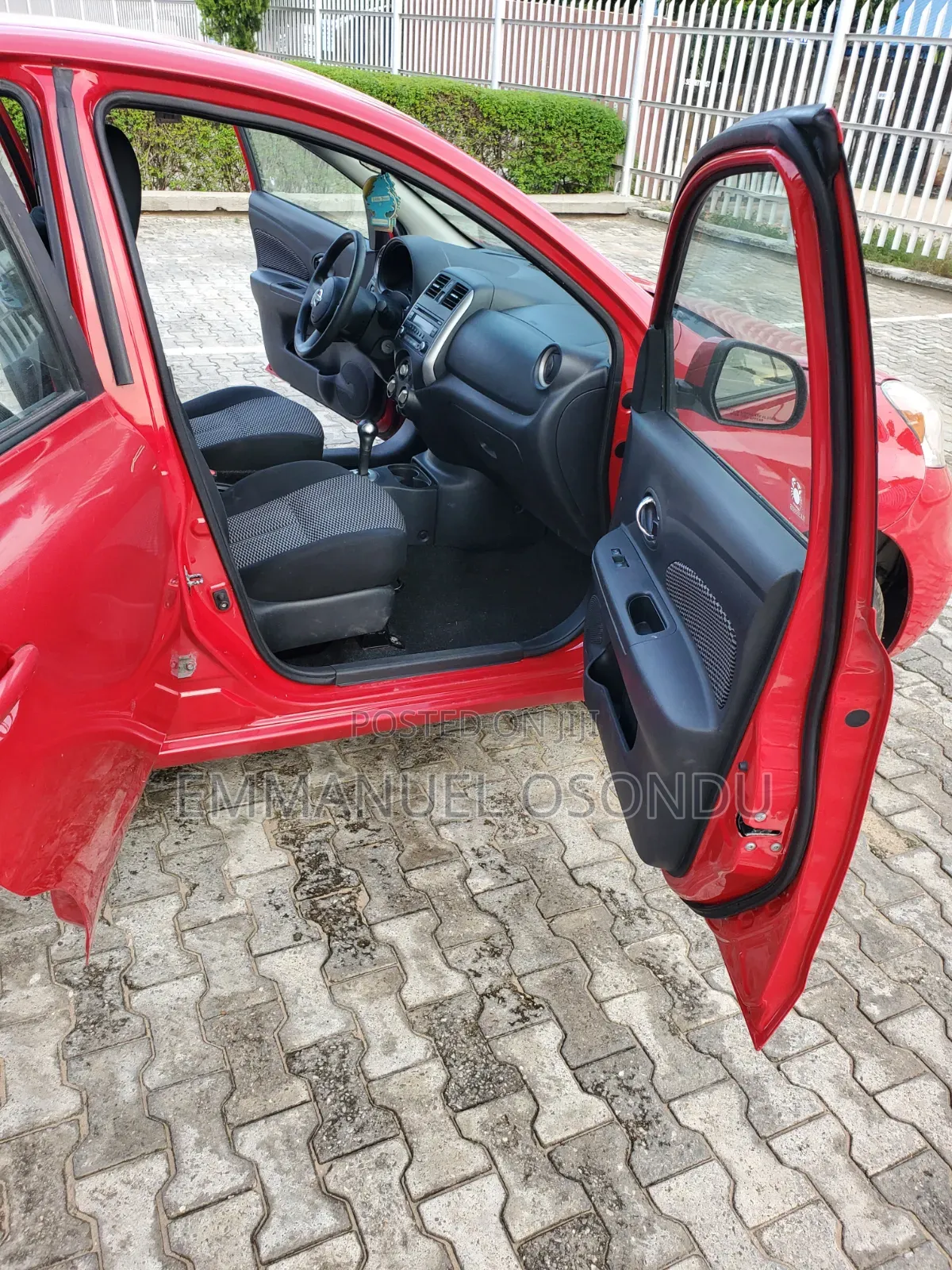 Nissan Micra 2017 Red
